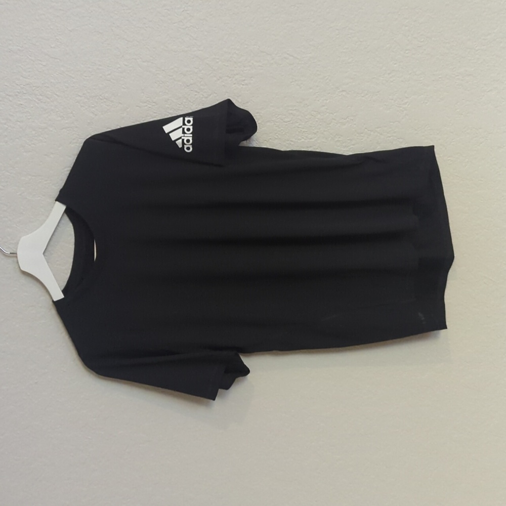 Black Adidas Free Lift Men's Medium Light Weight Shirt